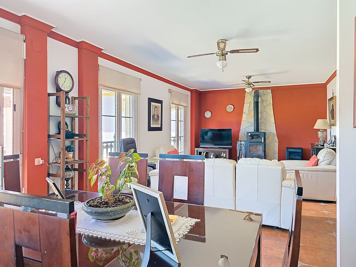 Huis te koop in Canillas de Albaida | 4 slaapkamers H4989742