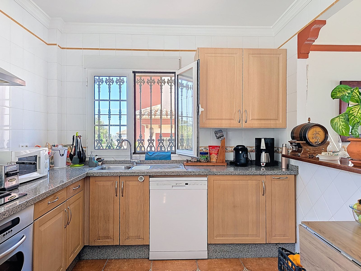 Huis te koop in Canillas de Albaida | 4 slaapkamers H4989742
