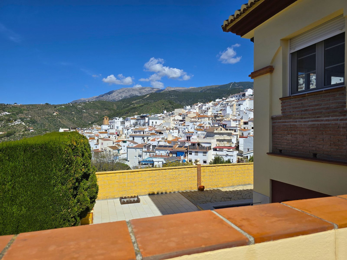 Huis te koop in Canillas de Albaida | 4 slaapkamers H4989742