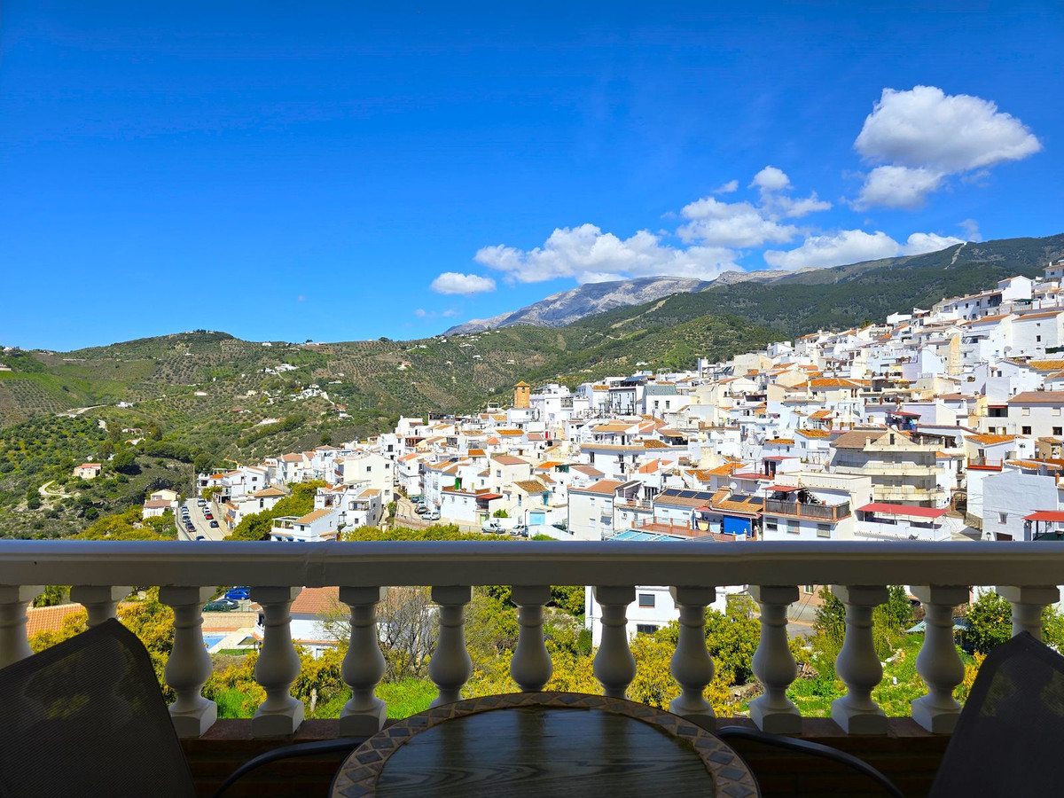 Huis te koop in Canillas de Albaida | 4 slaapkamers H4989742