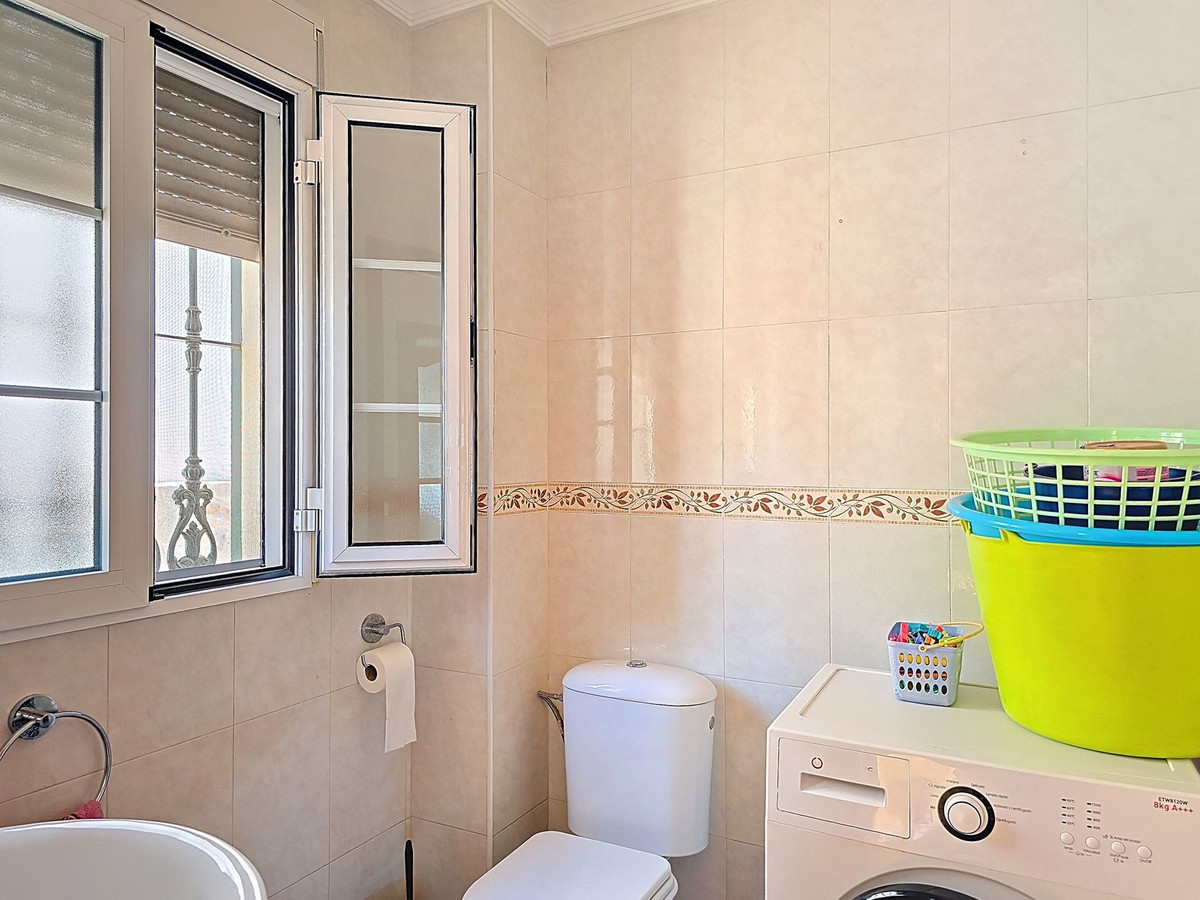 Huis te koop in Canillas de Albaida | 4 slaapkamers H4989742