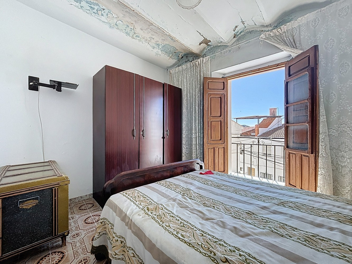 Semi-Vrijstaande Villa in Canillas de Albaida-18