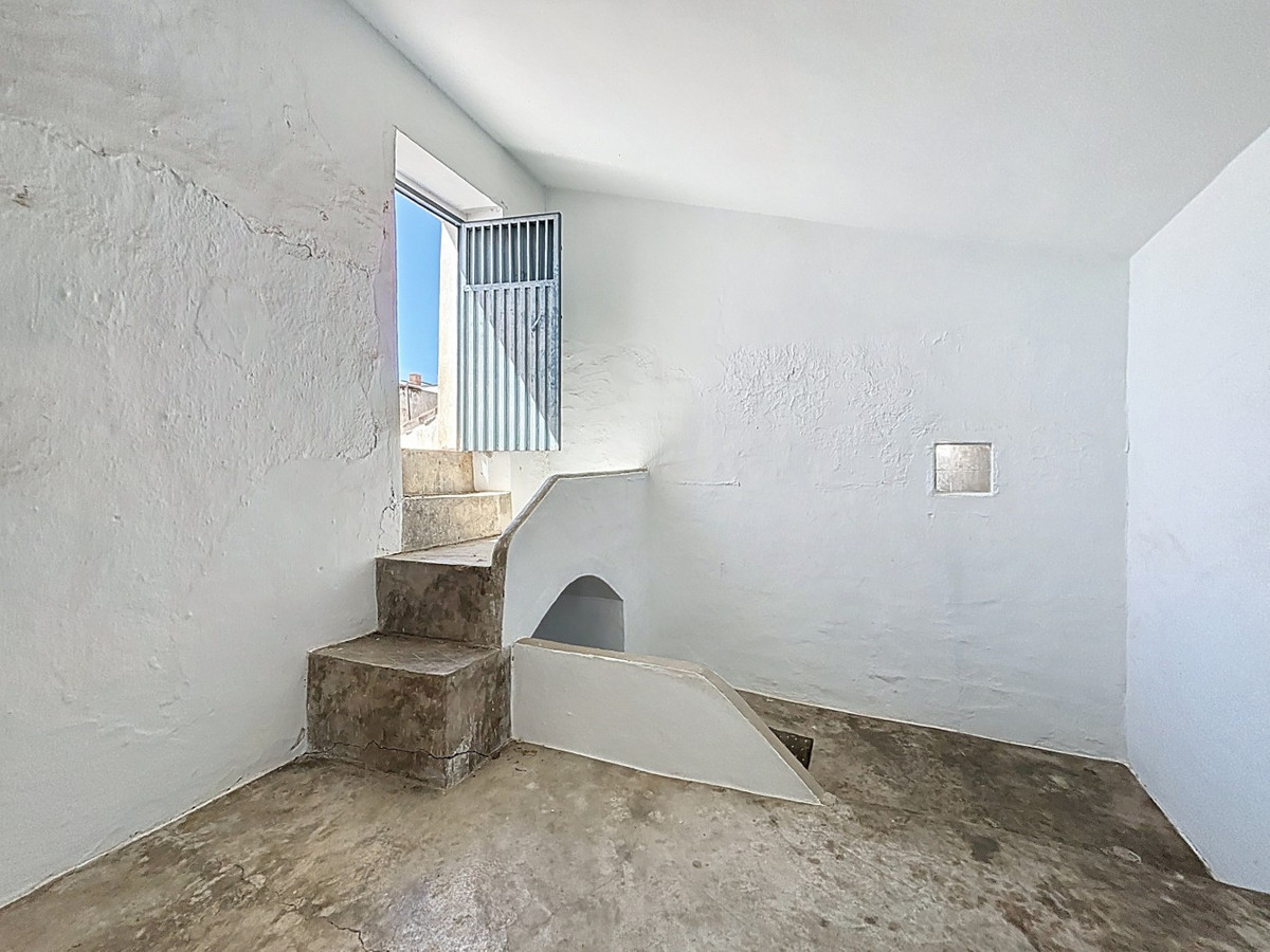 Semi-Vrijstaande Villa in Canillas de Albaida-39