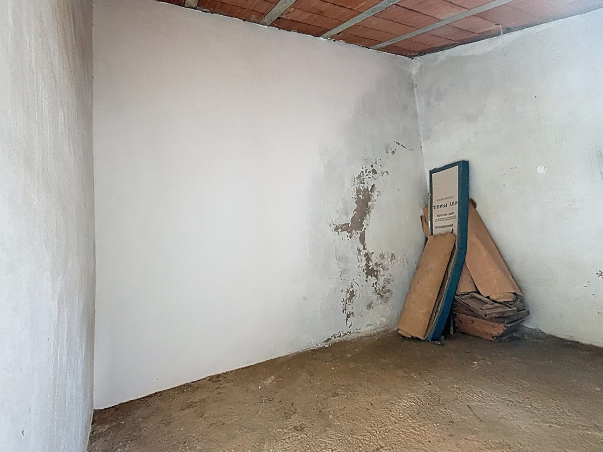 Semi-Vrijstaande Villa in Canillas de Albaida-46