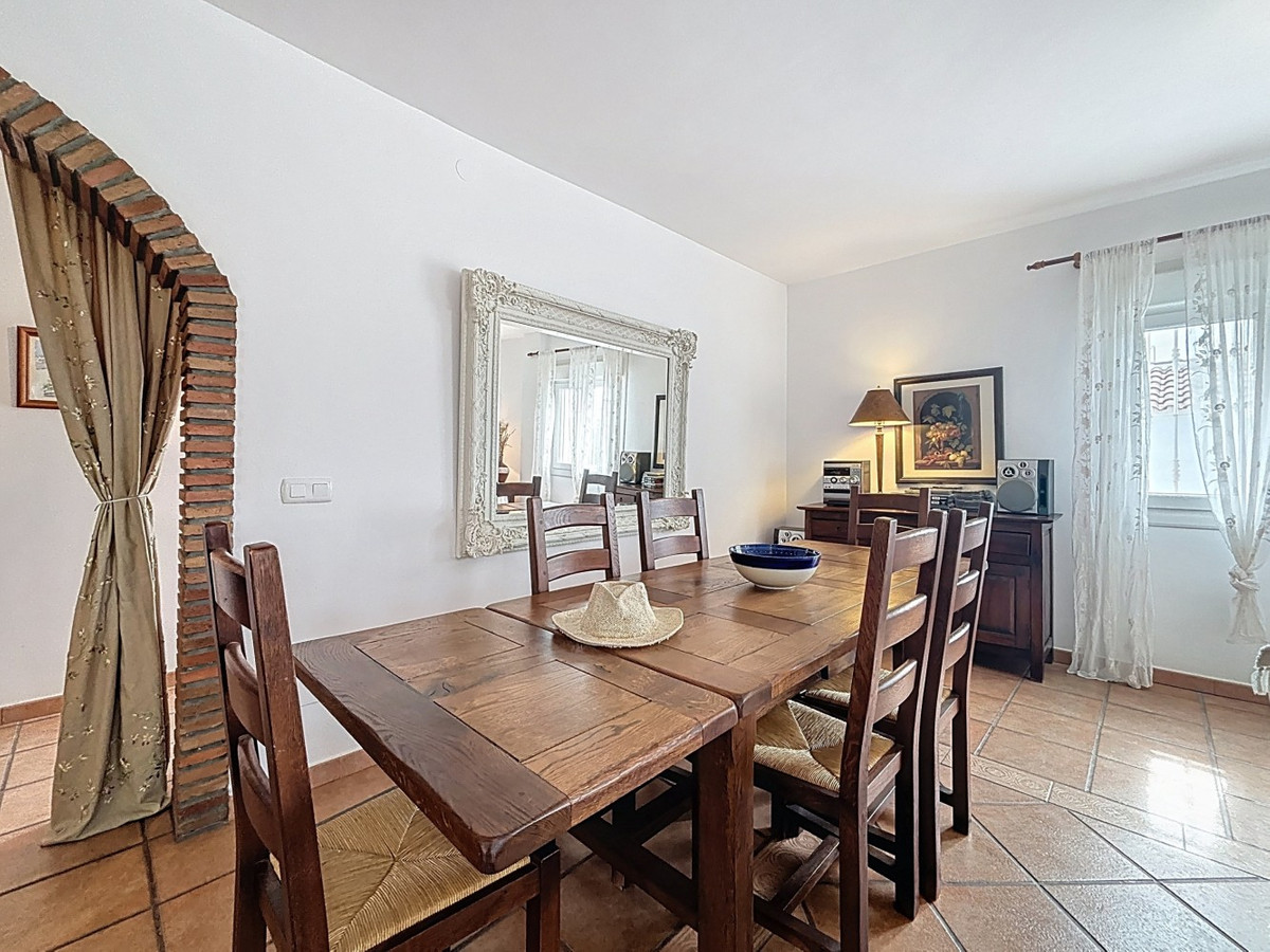 Huis te koop in Canillas de Albaida | 3 slaapkamers H5153134