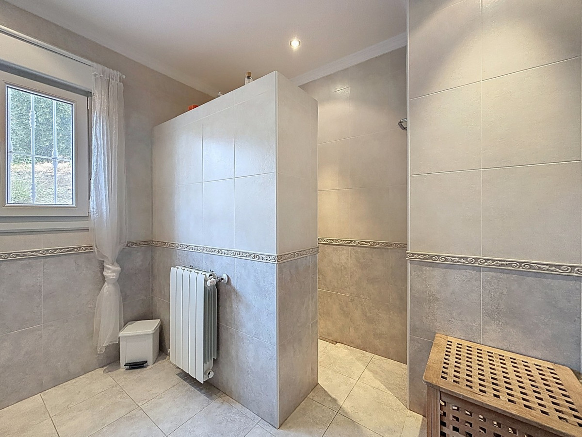 Huis te koop in Canillas de Albaida | 3 slaapkamers H5153134