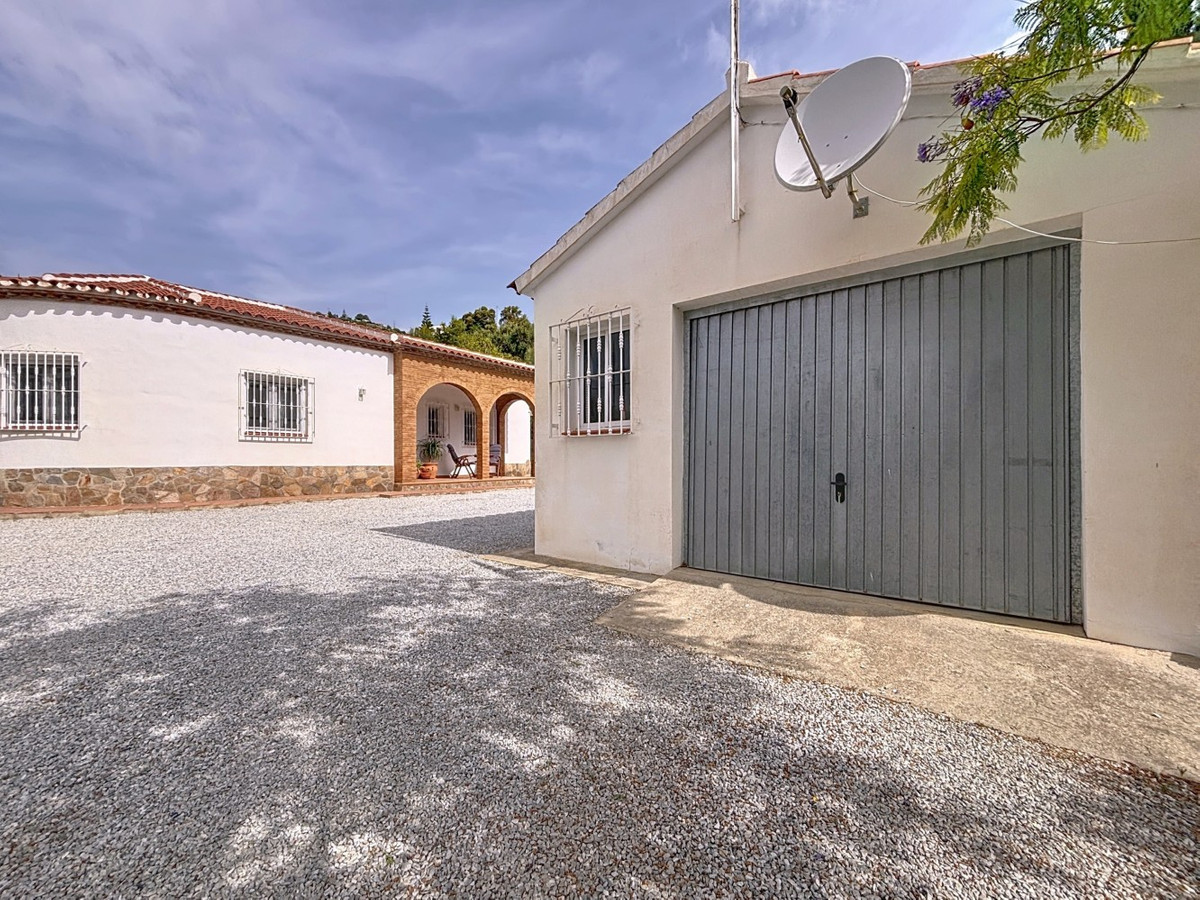 Huis te koop in Canillas de Albaida | 3 slaapkamers H5153134