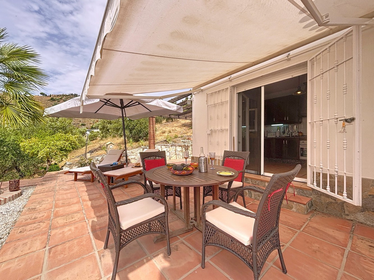 Huis te koop in Canillas de Albaida | 3 slaapkamers H5153134