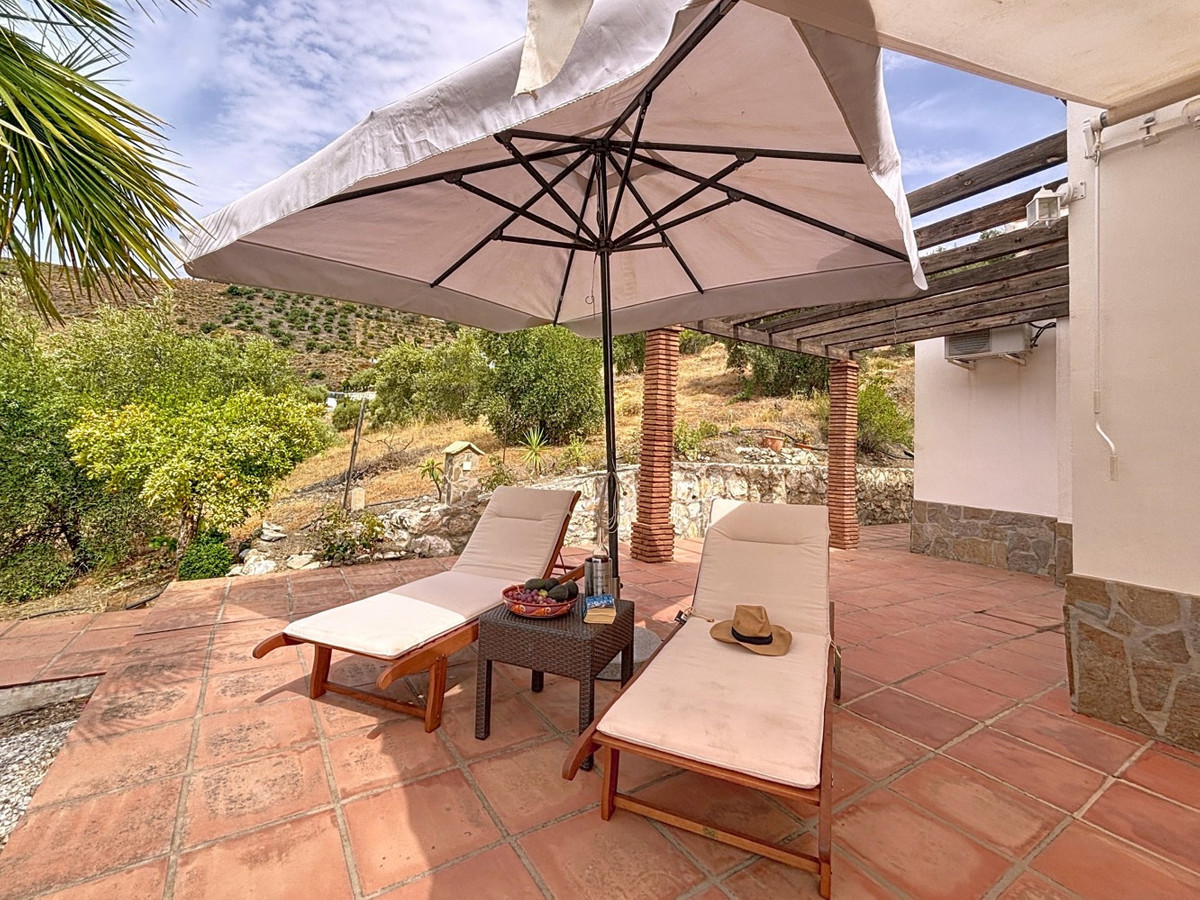 Huis te koop in Canillas de Albaida | 3 slaapkamers H5153134