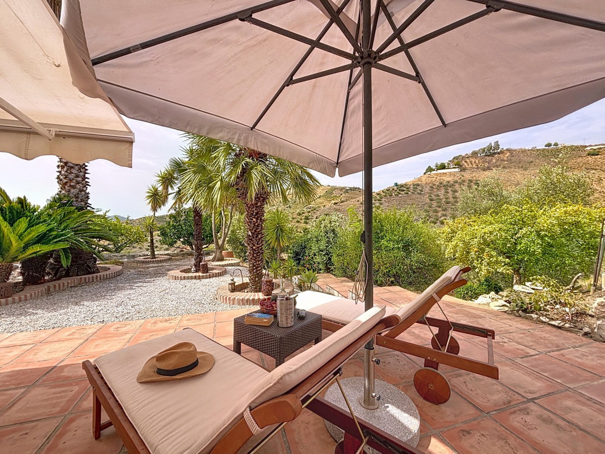 Huis te koop in Canillas de Albaida | 3 slaapkamers H5153134