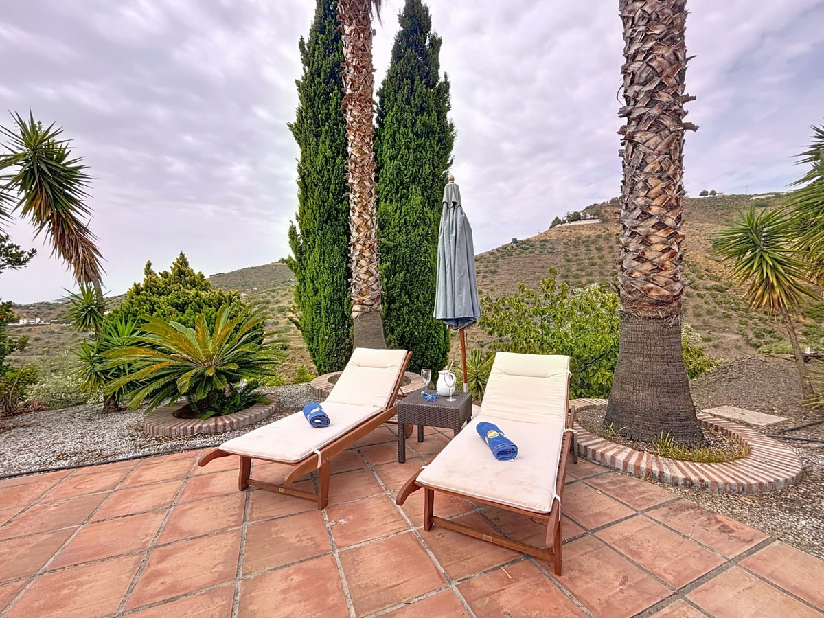 Huis te koop in Canillas de Albaida | 3 slaapkamers H5153134