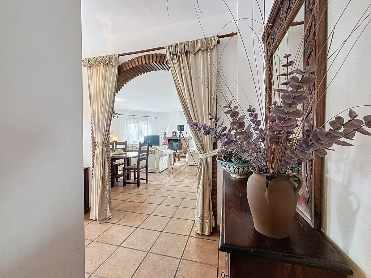 Huis te koop in Canillas de Albaida | 3 slaapkamers H5153134