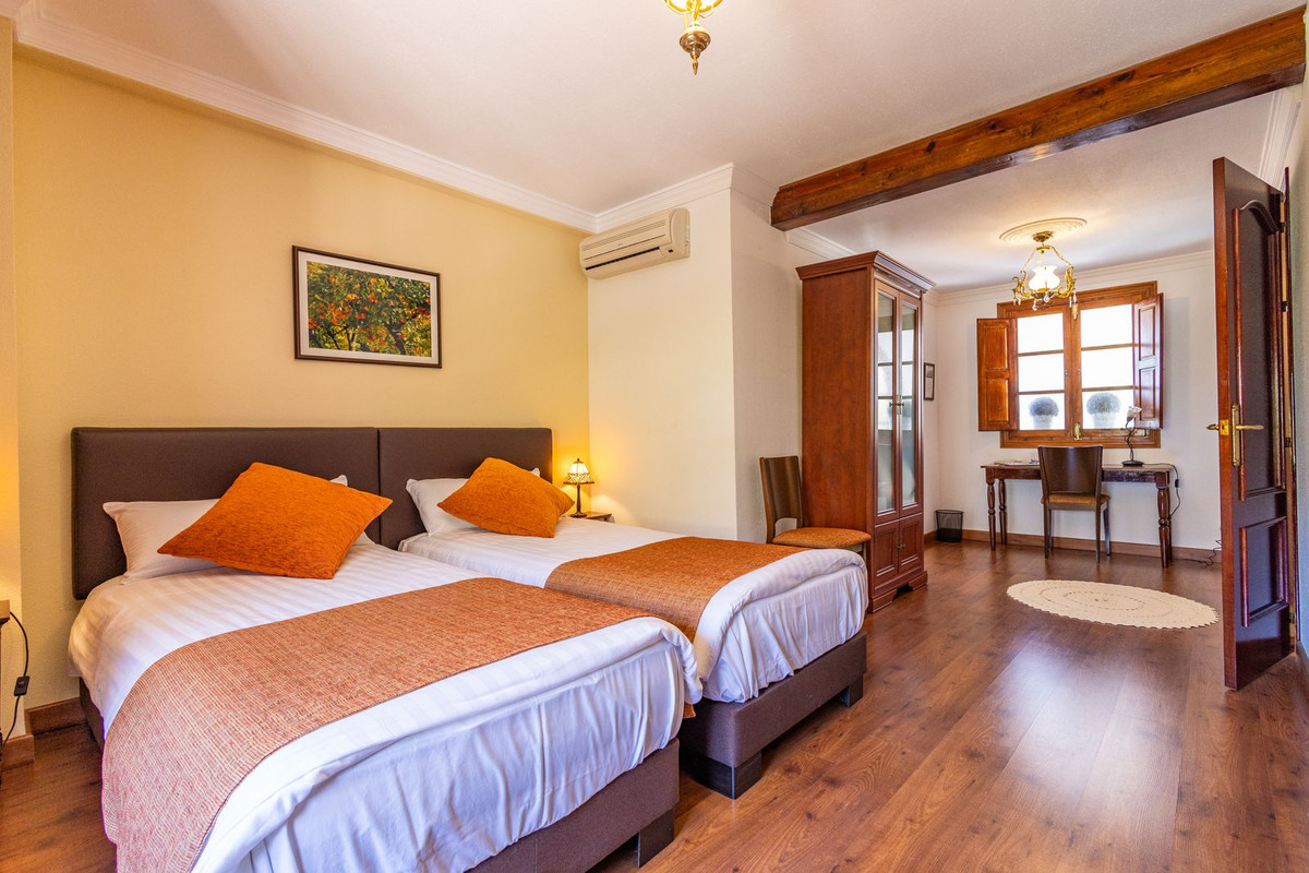 Property main view 63