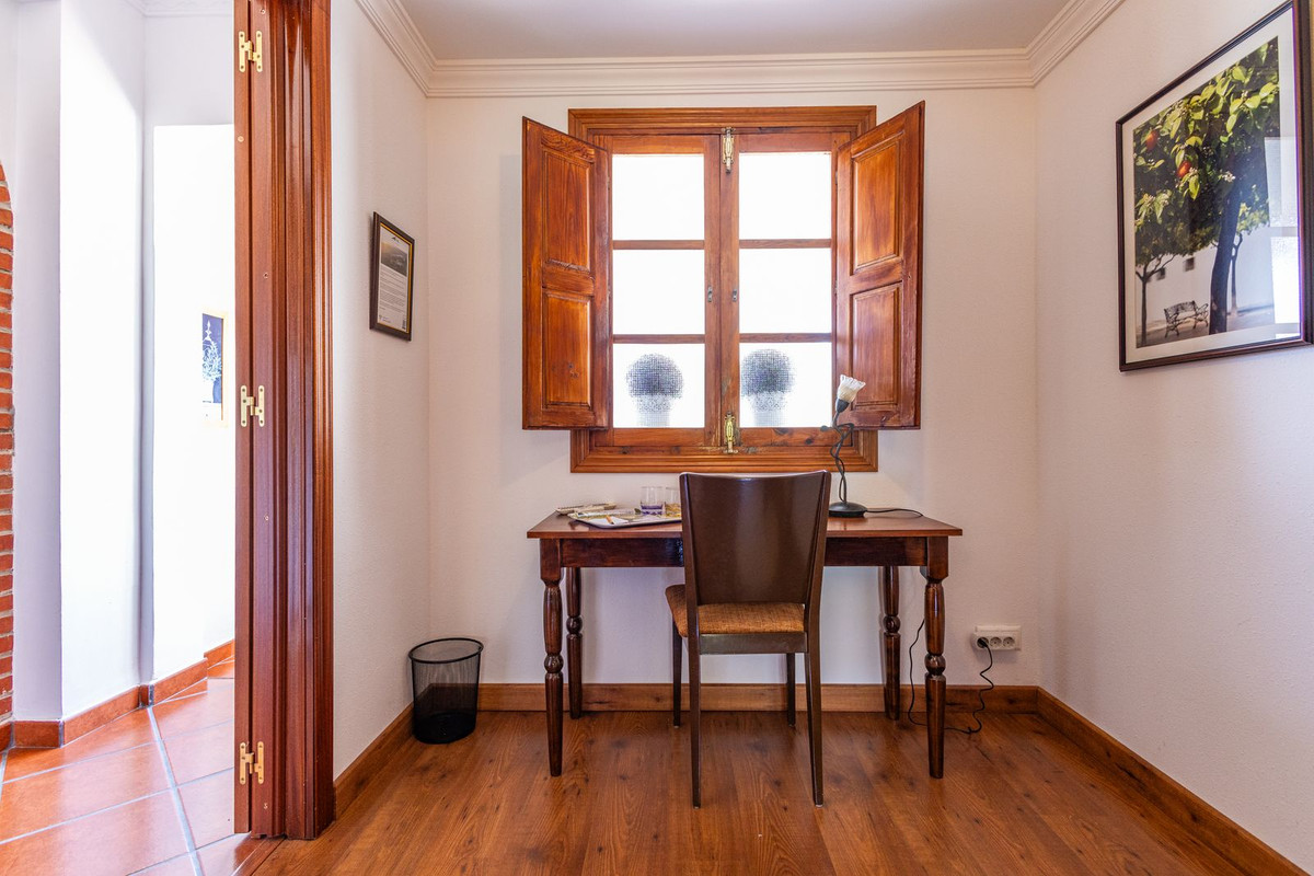 Property main view 64