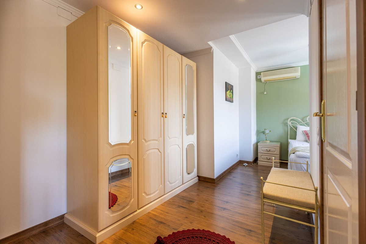 Property main view 70