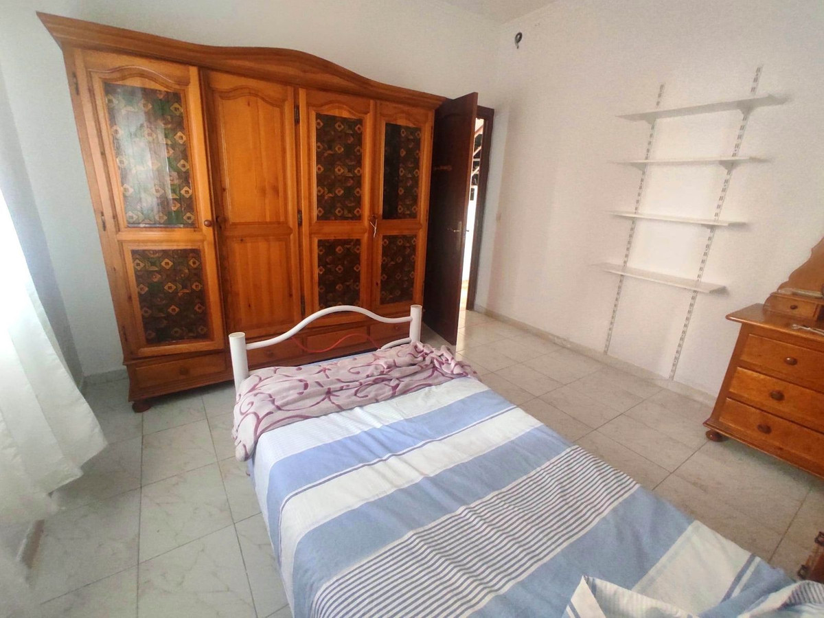 Huis te koop in Capuchinos | 4 slaapkamers H5365918