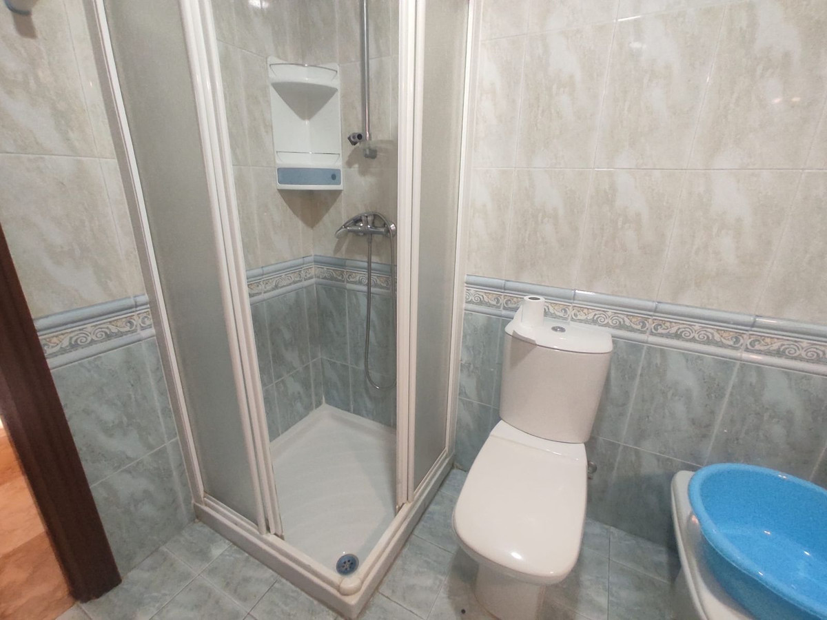 Huis te koop in Capuchinos | 4 slaapkamers H5365918