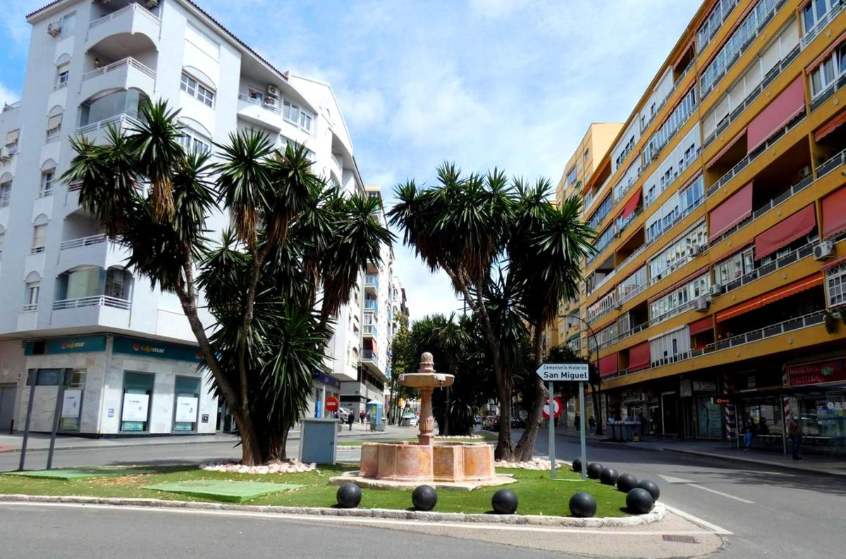 Huis te koop in Capuchinos | 4 slaapkamers H5365918