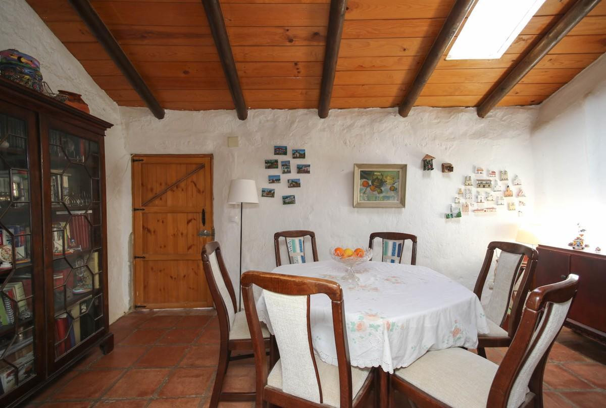 Huis te koop in Casarabonela | 3 slaapkamers H3390892