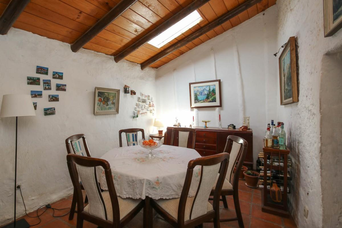 Huis te koop in Casarabonela | 3 slaapkamers H3390892
