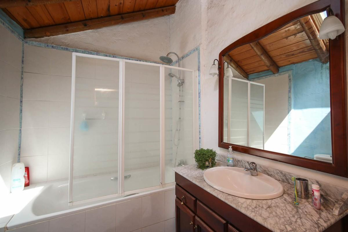 Huis te koop in Casarabonela | 3 slaapkamers H3390892