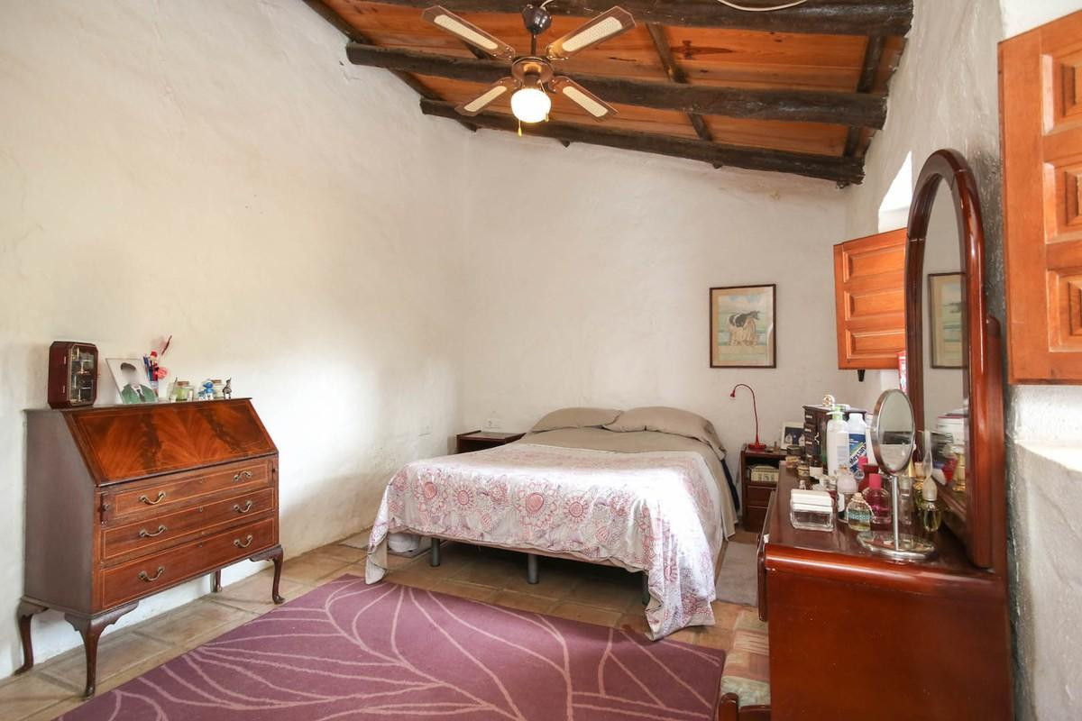 Huis te koop in Casarabonela | 3 slaapkamers H3390892