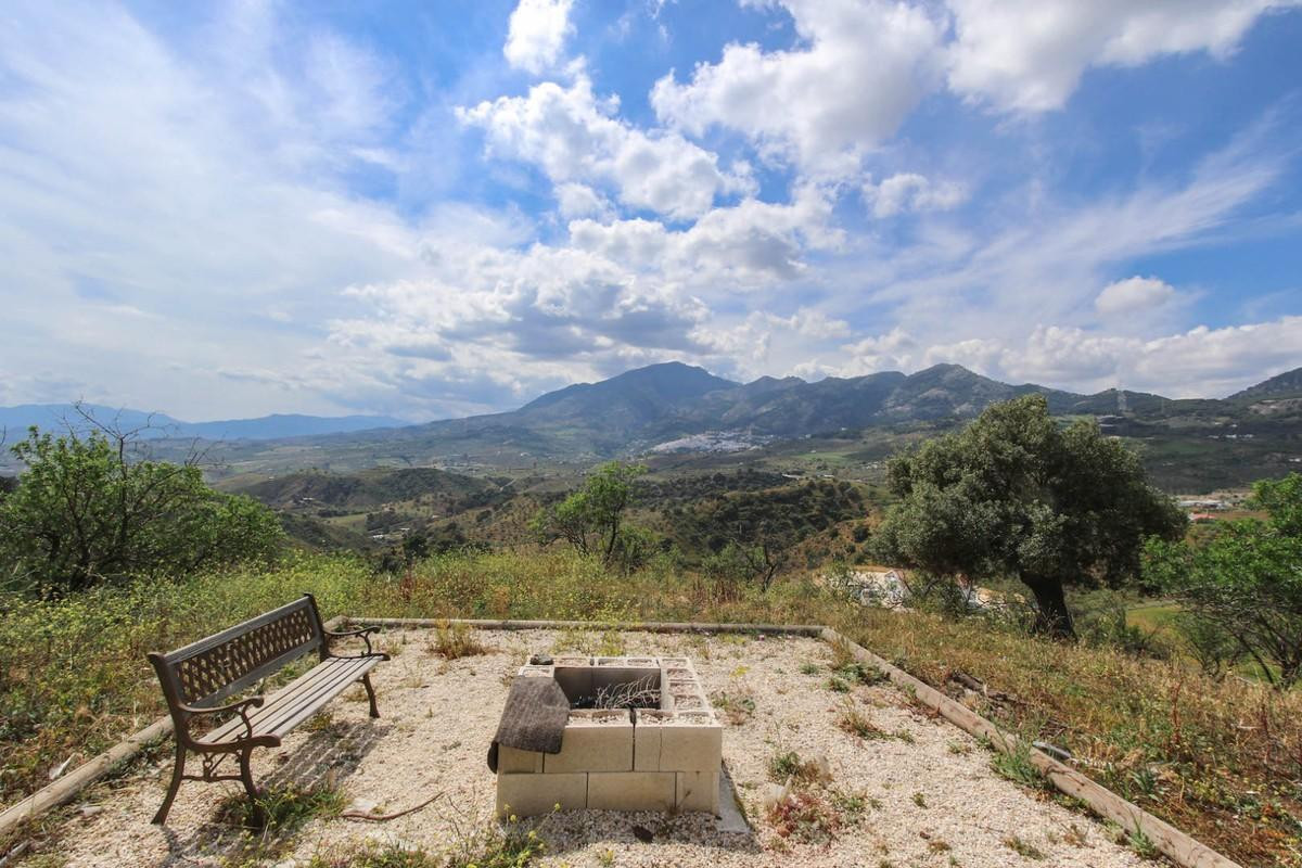 Huis te koop in Casarabonela | 3 slaapkamers H3390892