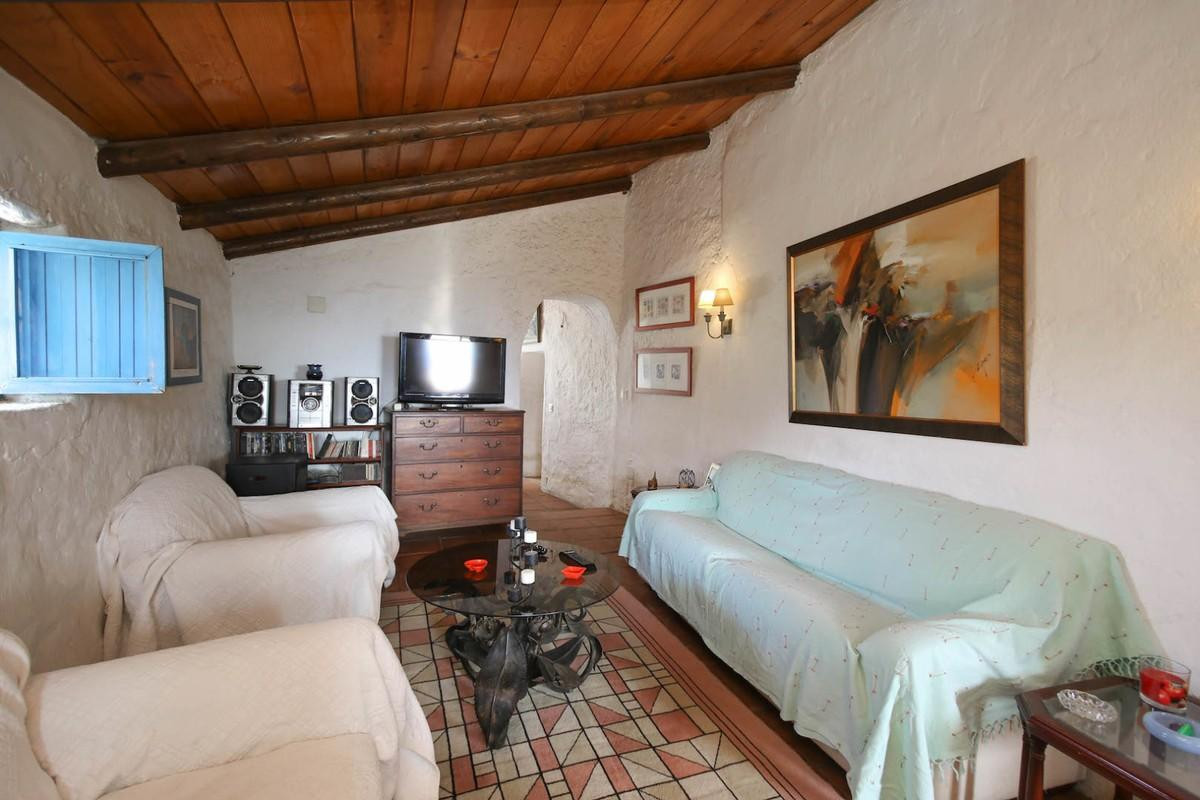 Huis te koop in Casarabonela | 3 slaapkamers H3390892