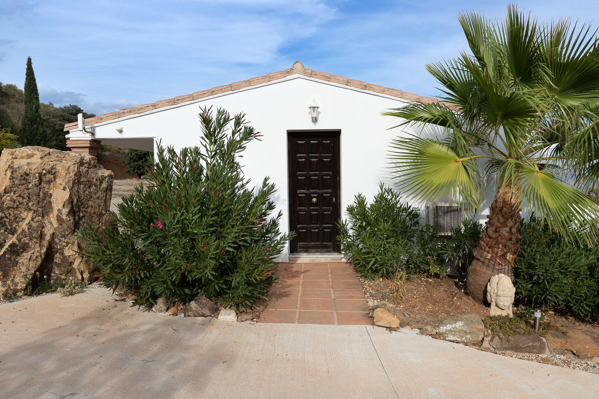 Finca - Cortijo in Casarabonela-13