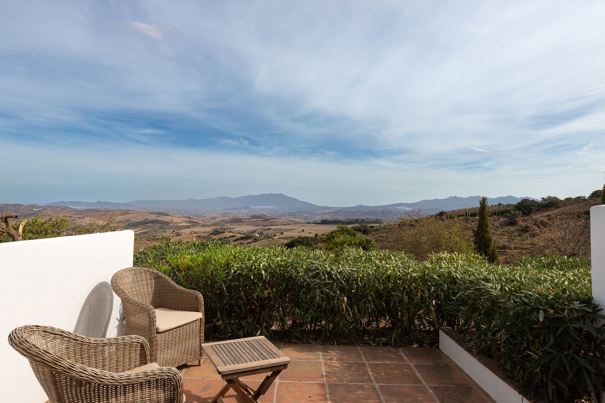 Finca - Cortijo in Casarabonela-16