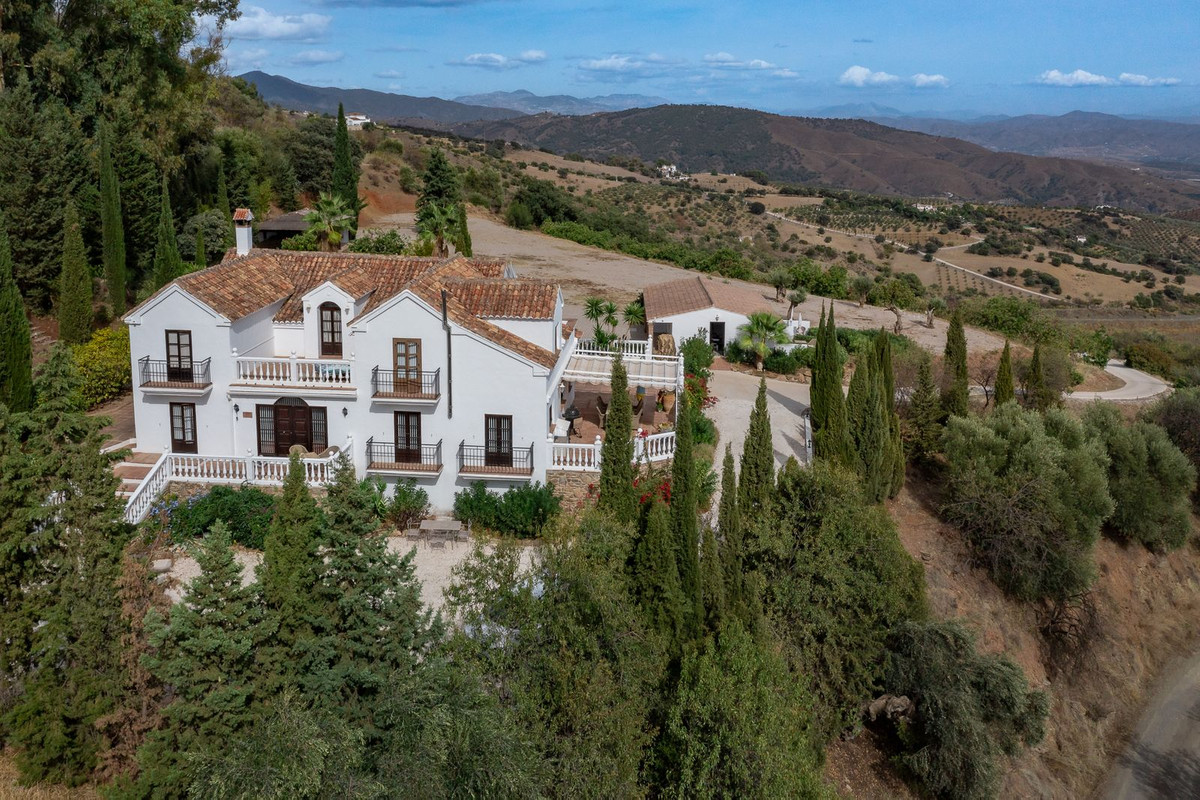 Finca - Cortijo in Casarabonela-57