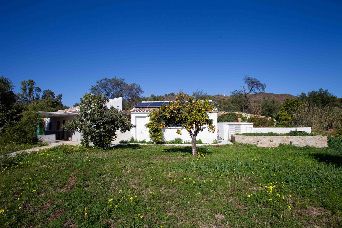 Huis te koop in Casarabonela | 4 slaapkamers H4898959