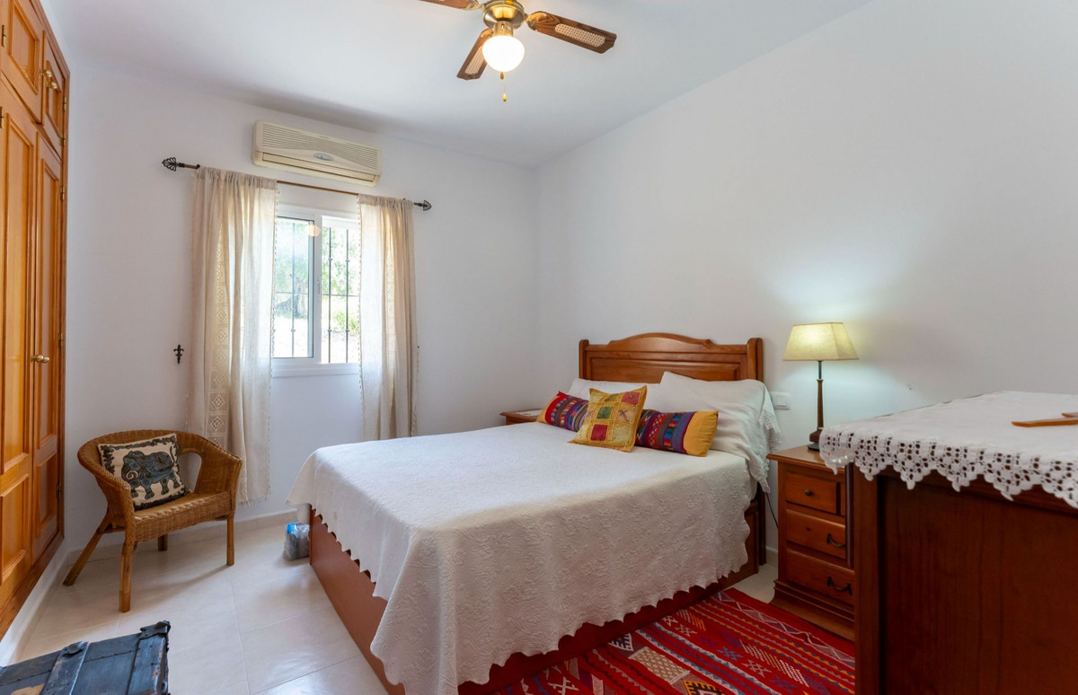 Huis te koop in Casarabonela | 2 slaapkamers H5077552
