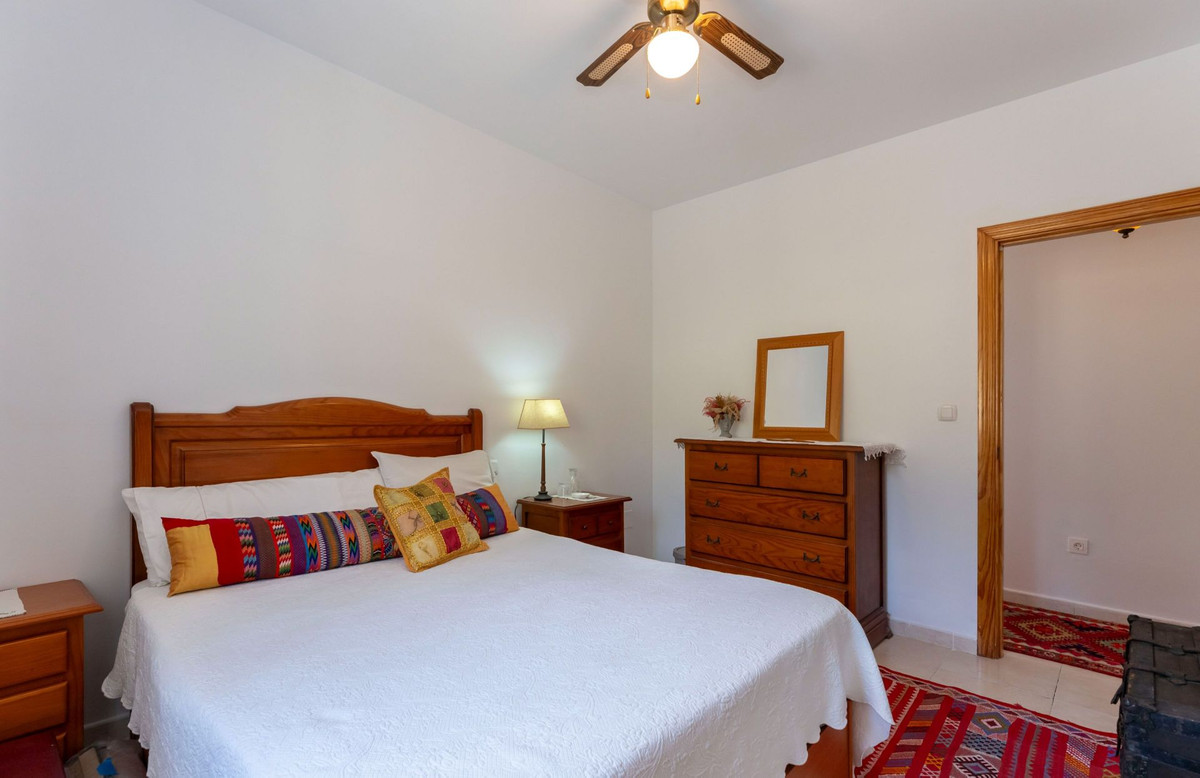 Huis te koop in Casarabonela | 2 slaapkamers H5077552