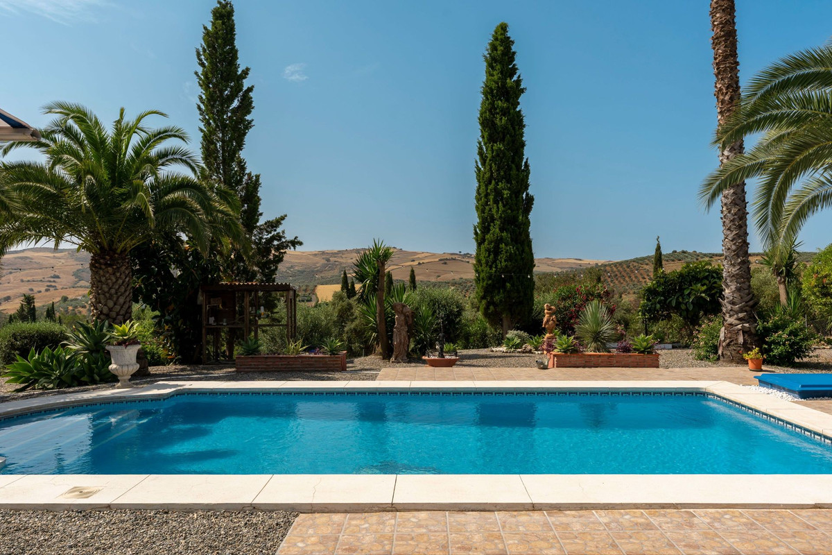Huis te koop in Casarabonela | 2 slaapkamers H5077552