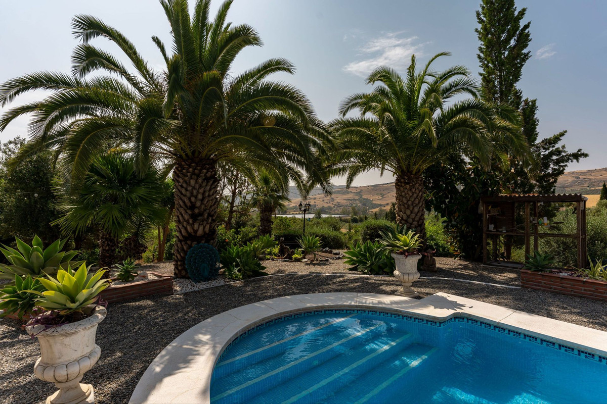 Huis te koop in Casarabonela | 2 slaapkamers H5077552
