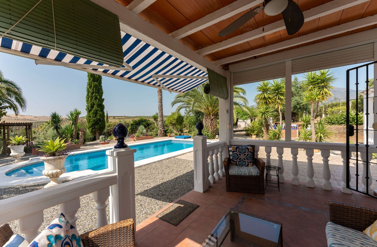 Huis te koop in Casarabonela | 2 slaapkamers H5077552