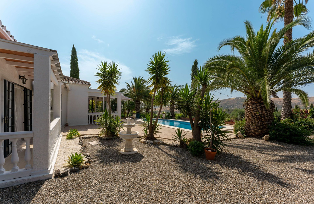Huis te koop in Casarabonela | 2 slaapkamers H5077552
