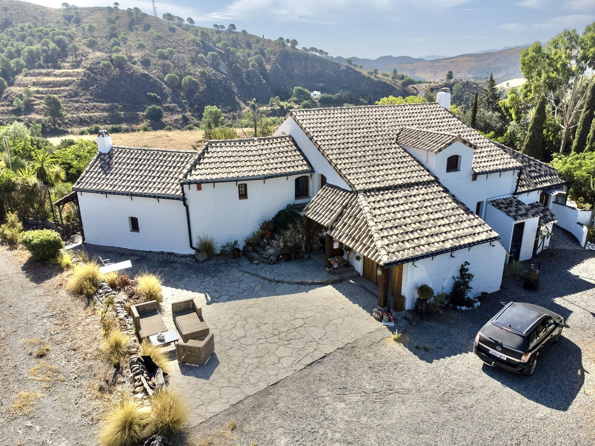 Huis te koop in Casarabonela | 3 slaapkamers H5215348