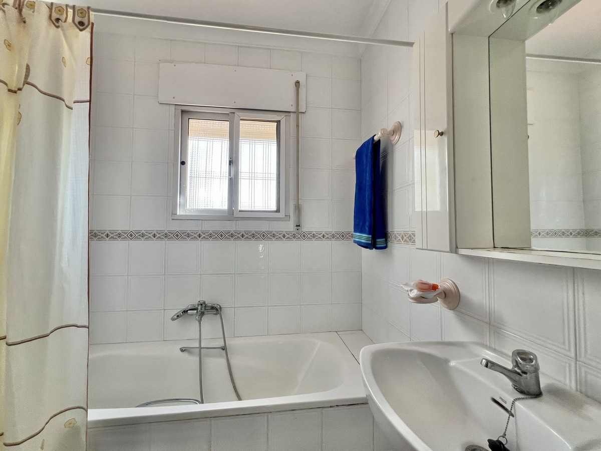 Huis te koop in Casarabonela | 4 slaapkamers H5218348