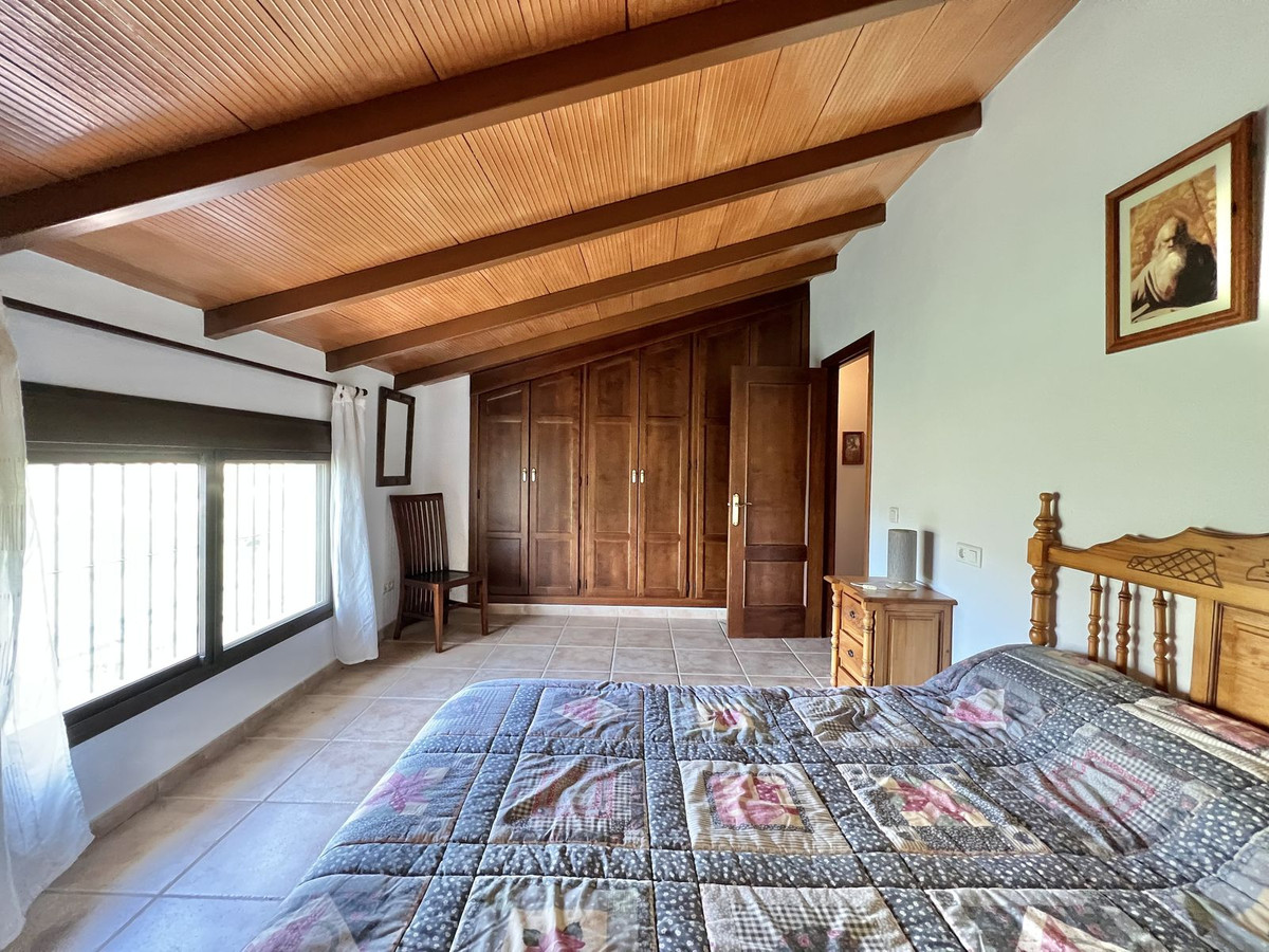 Huis te koop in Casarabonela | 4 slaapkamers H5218348