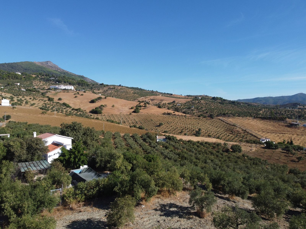 Huis te koop in Casarabonela | 4 slaapkamers H5218348