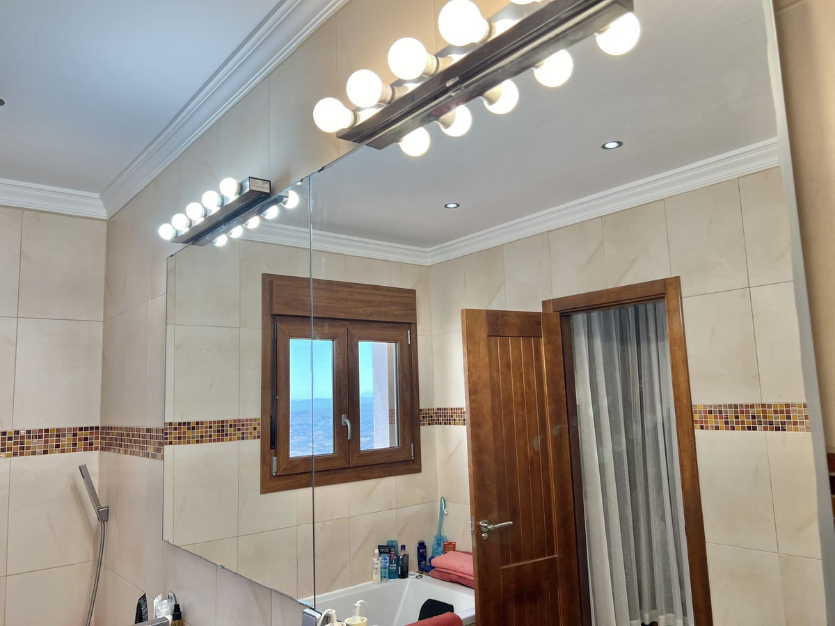 Huis te koop in Casarabonela | 3 slaapkamers H5234527