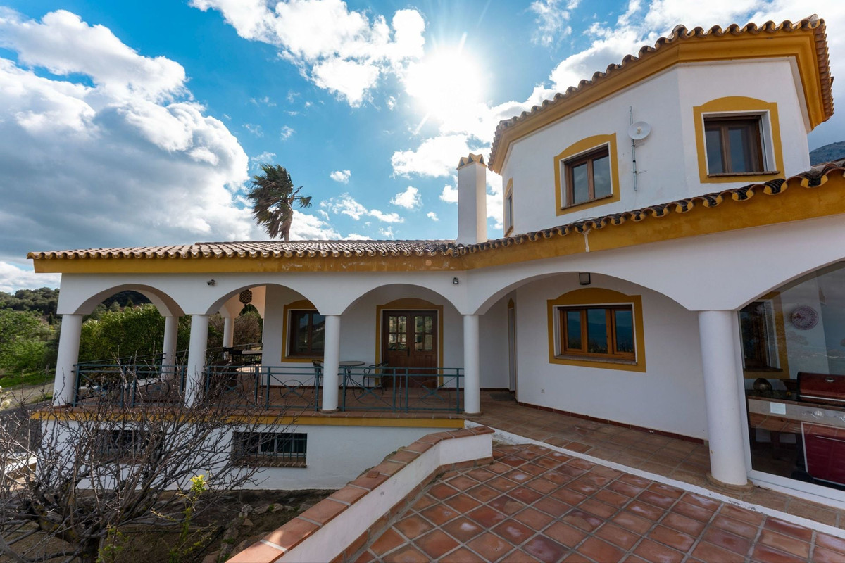 Property main view 44