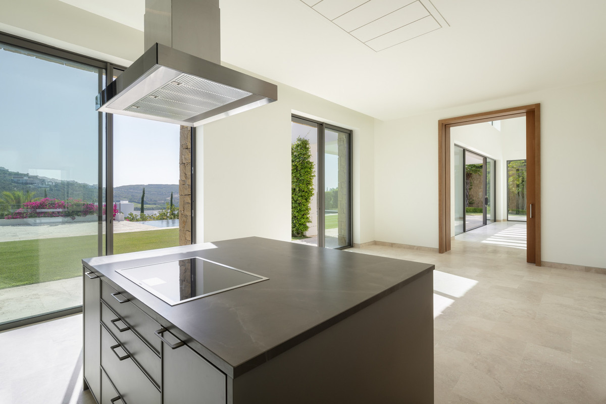 Huis te koop in Casares | 5 slaapkamers H4709353