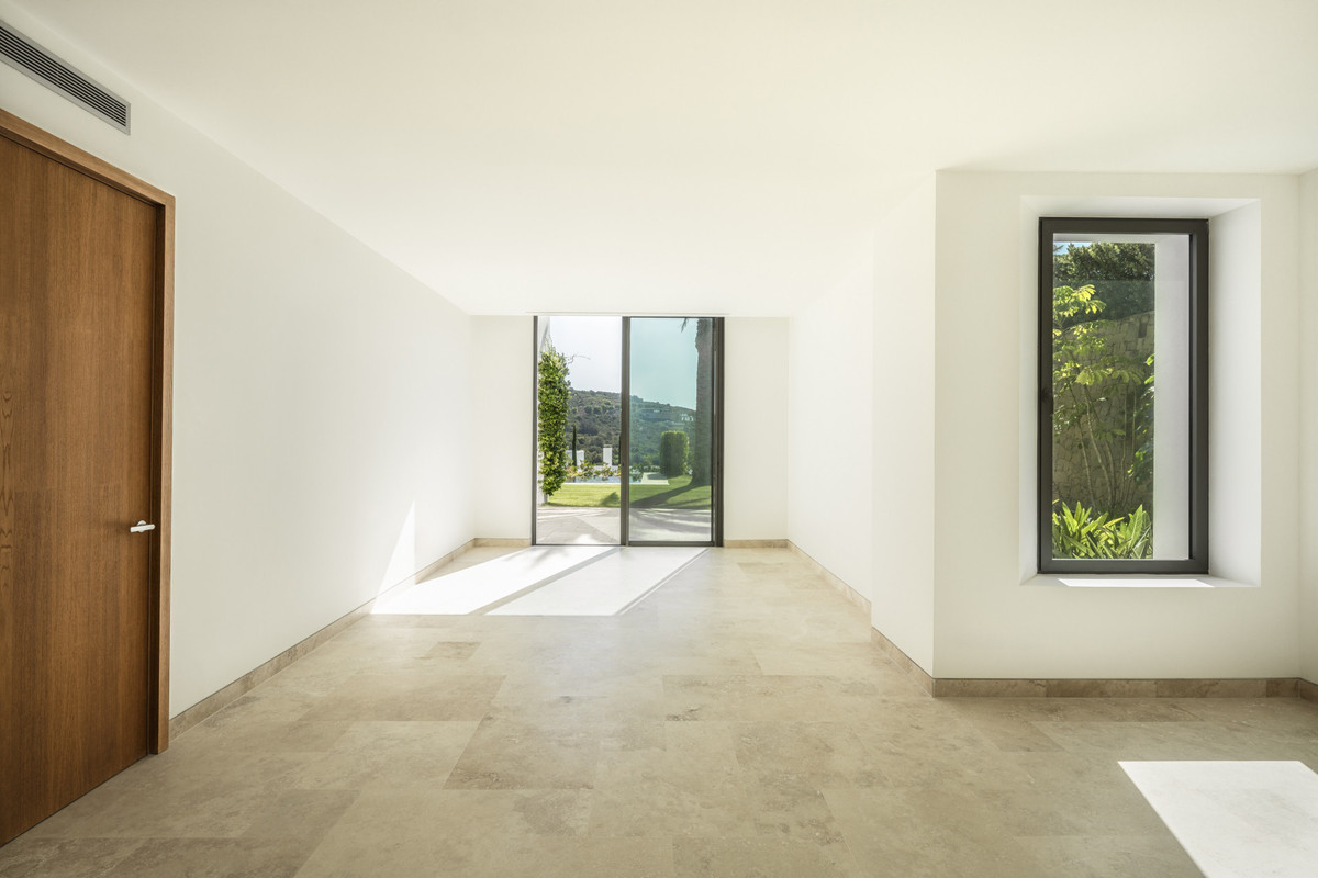 Huis te koop in Casares | 5 slaapkamers H4709353