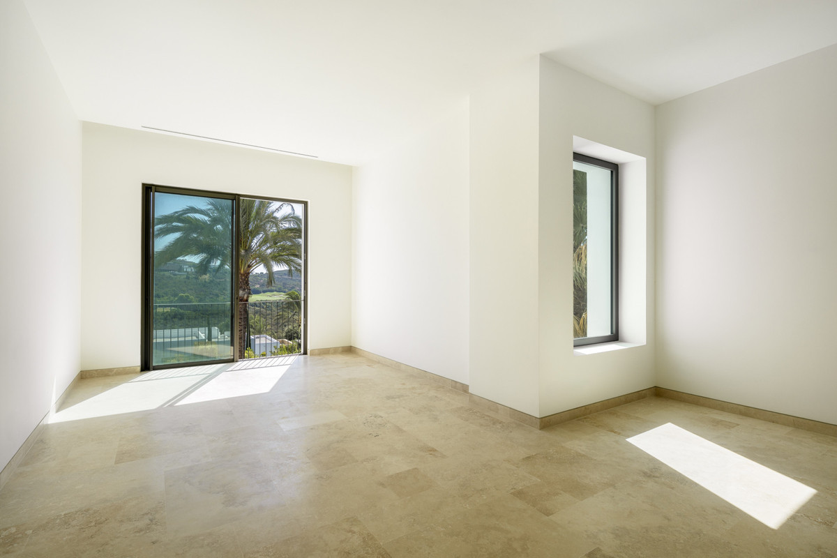 Huis te koop in Casares | 5 slaapkamers H4709353