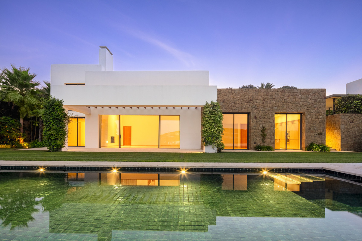 Huis te koop in Casares | 5 slaapkamers H4709353