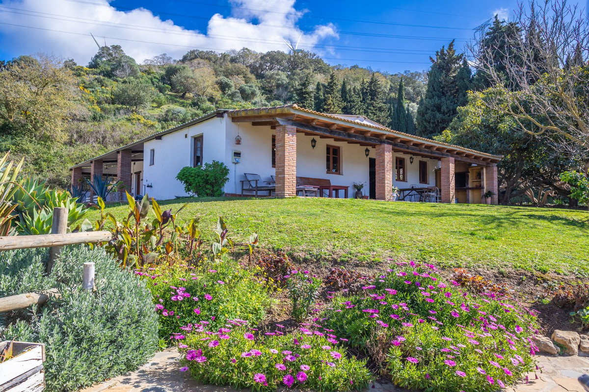 Huis te koop in Casares | 6 slaapkamers H4958020