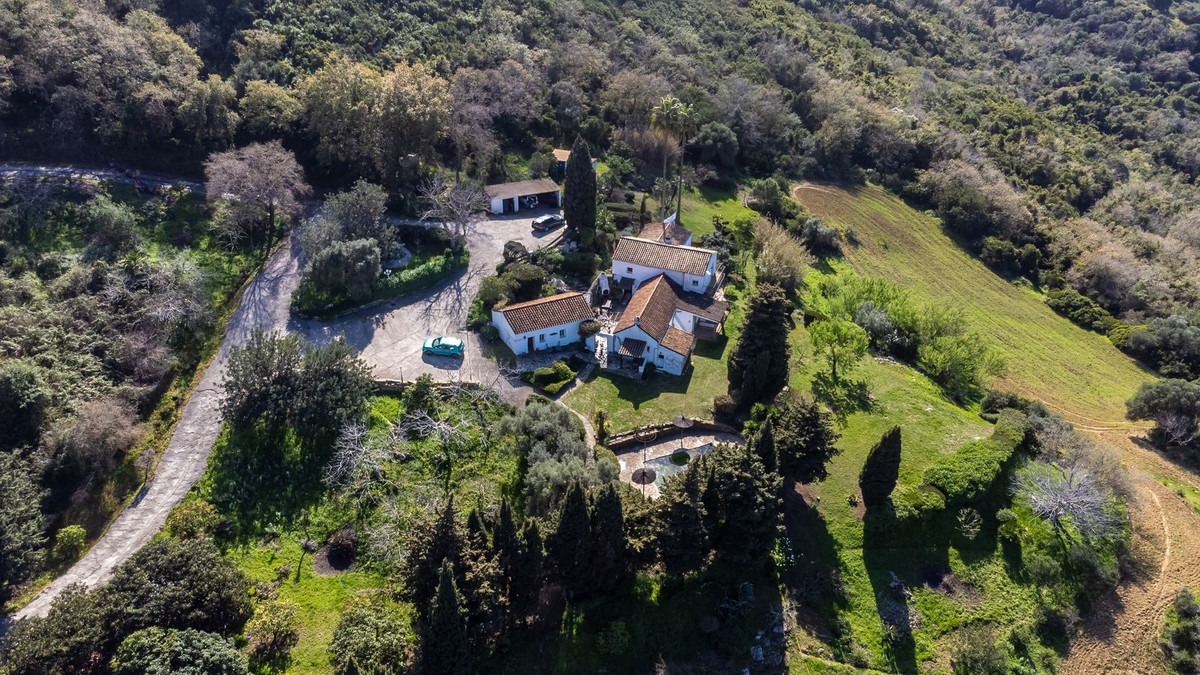 Huis te koop in Casares | 6 slaapkamers H4958020